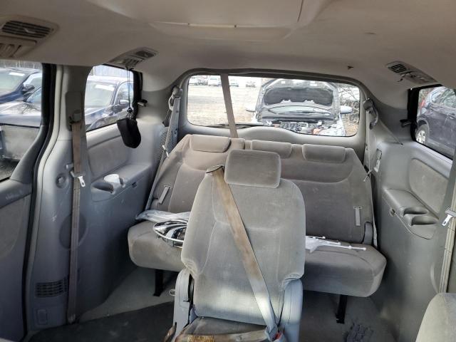 Photo 10 from auction – 2004 TOYOTA SIENNA CE with VIN 5TDZA23C44S052403