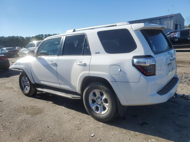 Photo 2 from auction – 2014 TOYOTA 4RUNNER SR with VIN JTEZU5JR5E5067611