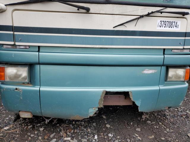 Photo 9 from auction – 1997 FREIGHTLINER CHASSIS X with VIN 4UZ6XFBC6VC725829
