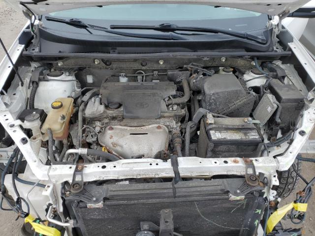 Photo 11 from auction – 2015 TOYOTA RAV4 XLE with VIN JTMRFREV8FD101528