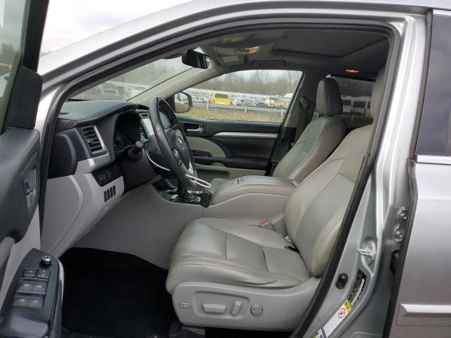 Photo 7 from auction – 2017 TOYOTA HIGHLANDER with VIN 5TDJZRFH2HS403093
