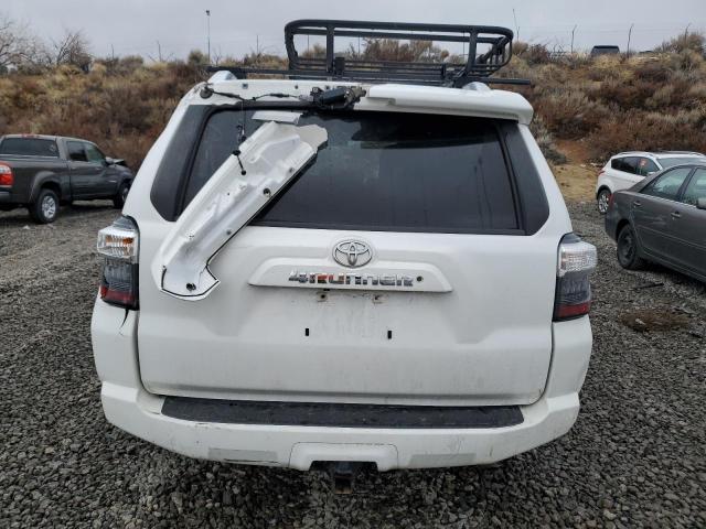 Photo 6 from auction – 2014 TOYOTA 4RUNNER SR with VIN JTEBU5JR3E5152495