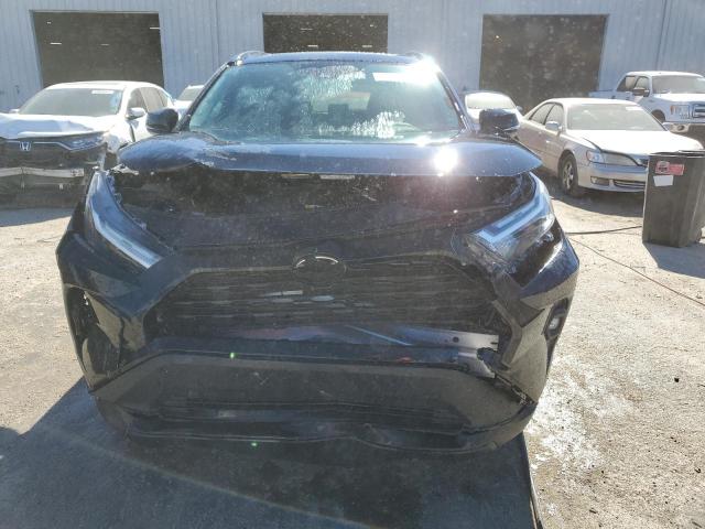 Photo 5 from auction – 2023 TOYOTA RAV4 XLE P with VIN 2T3C1RFV1PC225083