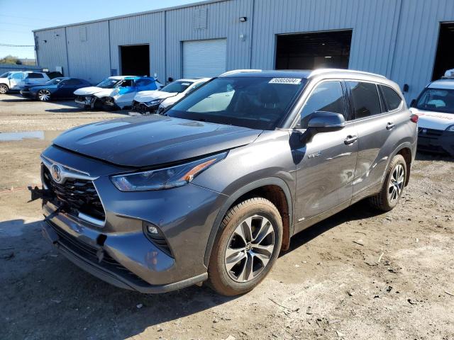 TOYOTA HIGHLANDER 2021 with VIN 5TDGBRCH3MS524003 - Photo from auction