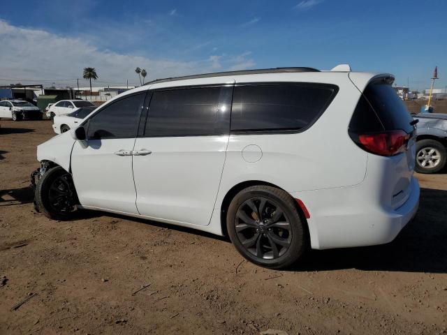 Photo 2 from auction – 2018 CHRYSLER PACIFICA T with VIN 2C4RC1EG5JR182781