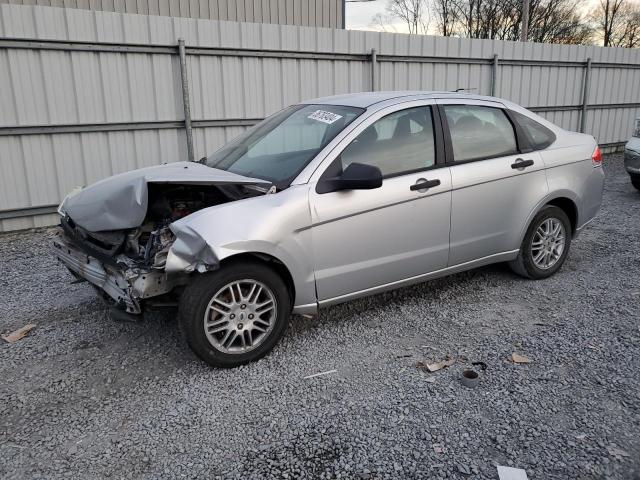 FORD FOCUS SE 2010 with VIN 1FAHP3FN4AW260697 - Photo from auction