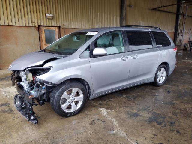 TOYOTA SIENNA LE 2013 with VIN 5TDKK3DC8DS343599 - Photo from auction