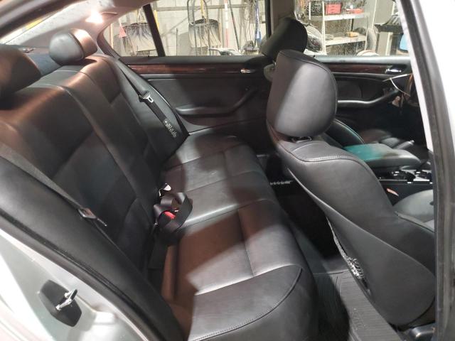 Photo 10 from auction – 2001 BMW 325 I with VIN WBAAV33481FV05088