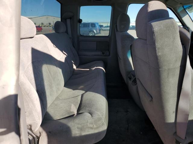 Photo 10 from auction – 2000 CHEVROLET SILVERADO with VIN 1GCEK19T1YE275877