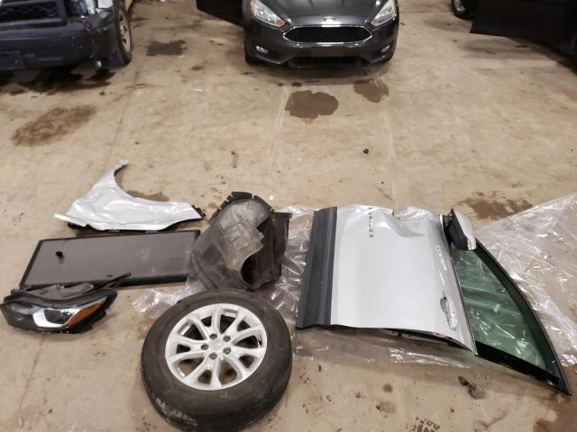 Photo 13 from auction – 2019 CHEVROLET EQUINOX LT with VIN 2GNAXTEV3K6239601
