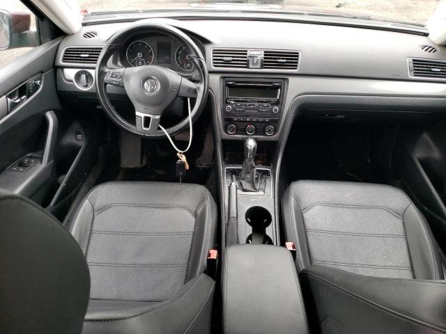 Photo 8 from auction – 2014 VOLKSWAGEN PASSAT S with VIN 1VWAT7A30EC077631
