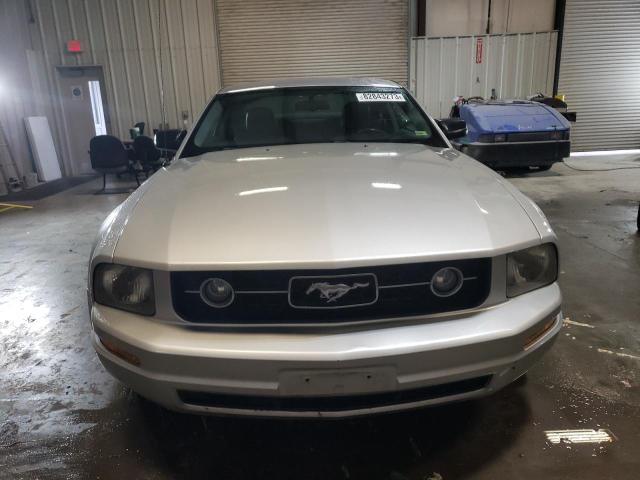 Photo 5 from auction – 2006 FORD MUSTANG with VIN 1ZVHT80N565238486