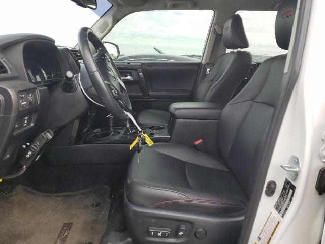 Photo 7 from auction – 2017 TOYOTA 4RUNNER SR with VIN JTEBU5JR4H5481159