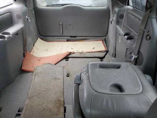 Photo 10 from auction – 2004 TOYOTA SIENNA XLE with VIN 5TDBA22C24S026028