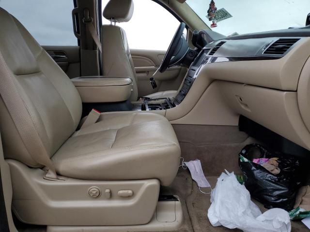 Photo 7 from auction – 2010 CADILLAC ESCALADE L with VIN 1GYUKBEF6AR279823