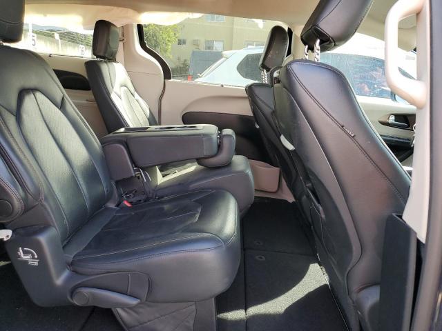 Photo 11 from auction – 2017 CHRYSLER PACIFICA T with VIN 2C4RC1EG8HR676983