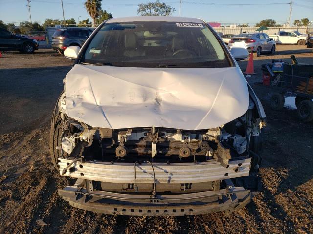 Photo 5 from auction – 2017 TOYOTA PRIUS with VIN JTDKARFU2H3047769