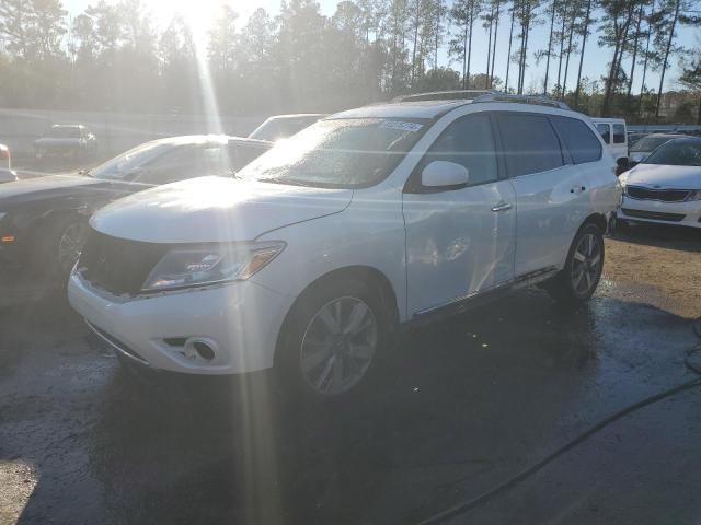 NISSAN PATHFINDER 2015 with VIN 5N1AR2MM6FC715886 - Photo from auction