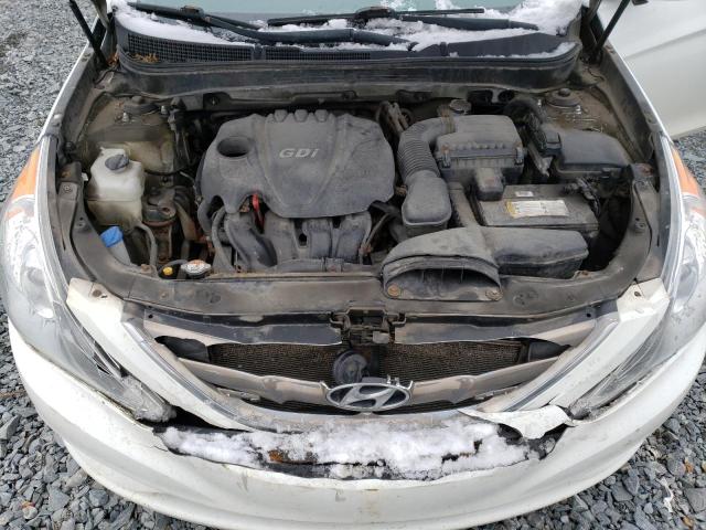 Photo 11 from auction – 2013 HYUNDAI SONATA SE with VIN 5NPEC4AC0DH605254