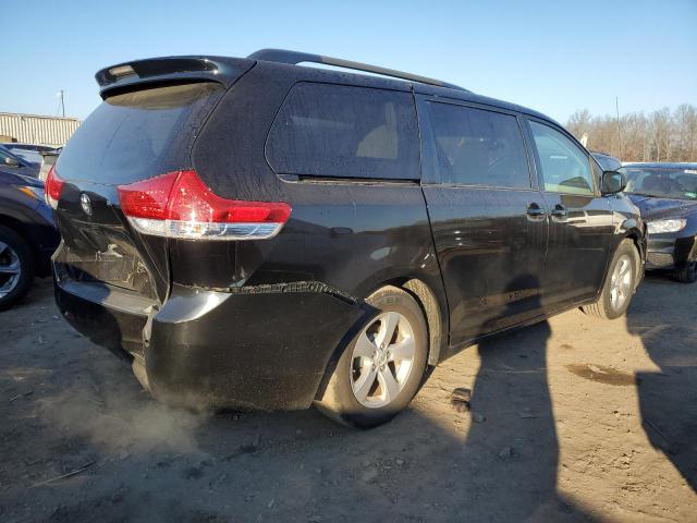 Photo 3 from auction – 2013 TOYOTA SIENNA LE with VIN 5TDKK3DC6DS280129
