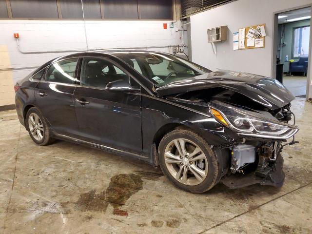 Photo 4 from auction – 2019 HYUNDAI SONATA LIM with VIN 5NPE34AF6KH801741