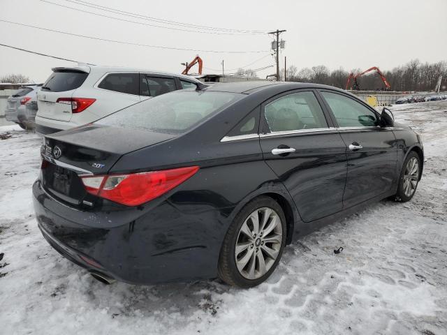Photo 3 from auction – 2012 HYUNDAI SONATA SE with VIN 5NPEC4AB1CH393387