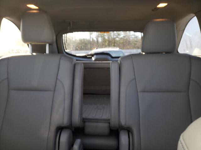 Photo 10 from auction – 2018 TOYOTA HIGHLANDER with VIN 5TDDGRFH4JS044189