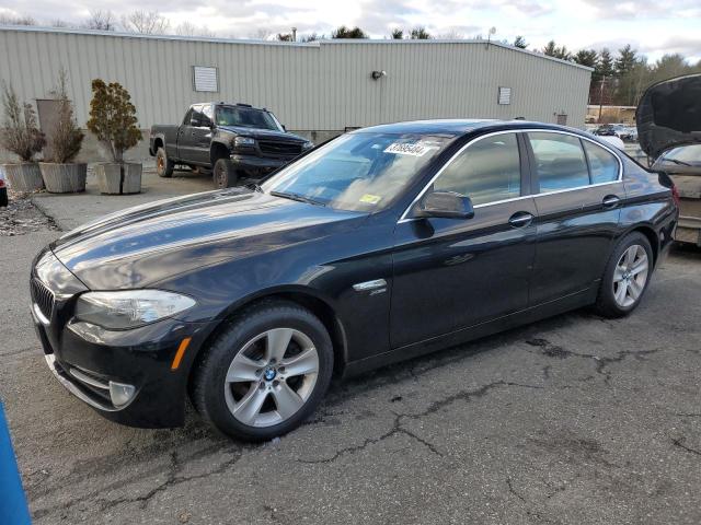 BMW 528 XI 2012 with VIN WBAXH5C50CDW05674 - Photo from auction
