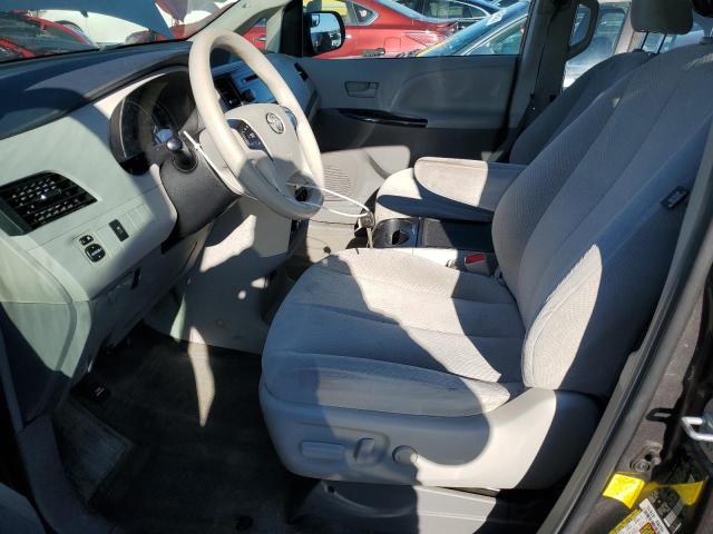 Photo 7 from auction – 2013 TOYOTA SIENNA LE with VIN 5TDKK3DC6DS310424
