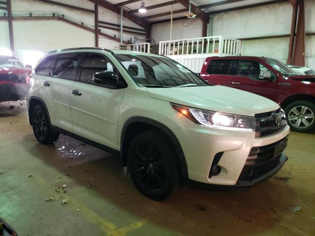 Photo 4 from auction – 2019 TOYOTA HIGHLANDER with VIN 5TDKZRFH3KS313849