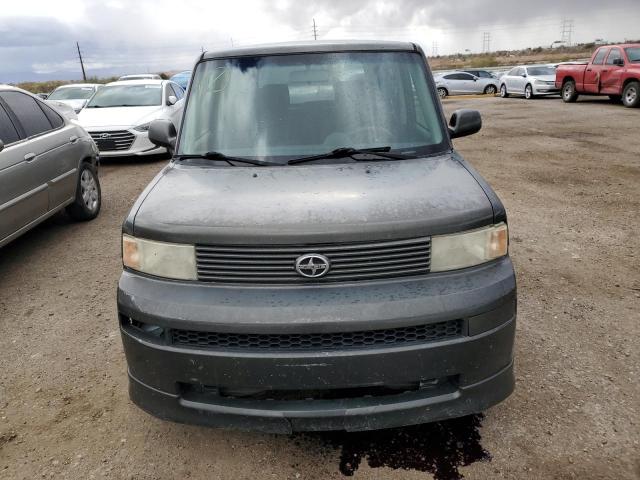 Photo 5 from auction – 2005 TOYOTA SCION XB with VIN JTLKT324450212929