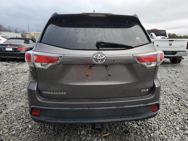 Photo 6 from auction – 2016 TOYOTA HIGHLANDER with VIN 5TDKKRFH9GS156176