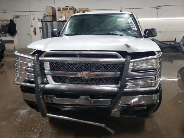 Photo 5 from auction – 2005 CHEVROLET SILVERADO with VIN 2GCEK19BX51308556