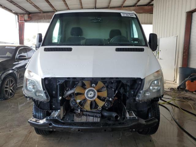 Photo 5 from auction – 2016 MERCEDES-BENZ SPRINTER 2 with VIN WD3PE7DD6GP251106