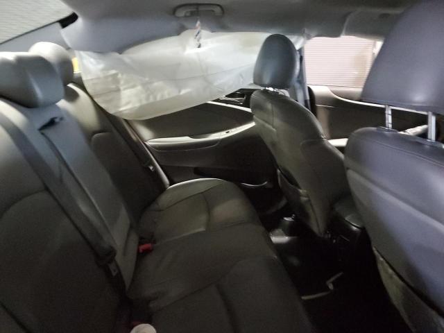 Photo 10 from auction – 2013 HYUNDAI SONATA SE with VIN 5NPEC4AC4DH670348