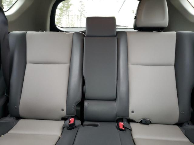 Photo 10 from auction – 2015 TOYOTA RAV4 LIMIT with VIN JTMDFREV8FD142641