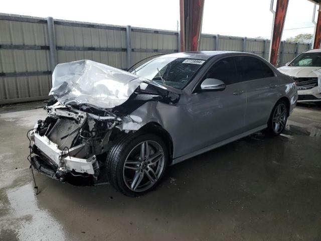 MERCEDES-BENZ E 300 2018 with VIN WDDZF4JB1JA471606 - Photo from auction