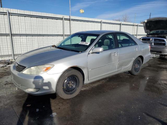 TOYOTA CAMRY LE 2004 with VIN 4T1BE30K54U914641 - Photo from auction