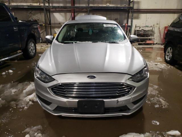 Photo 5 from auction – 2017 FORD FUSION with VIN 3FA6P0LUXHR384665