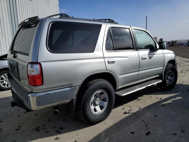 Photo 3 from auction – 2001 TOYOTA 4RUNNER SR with VIN JT3GN86R710188395