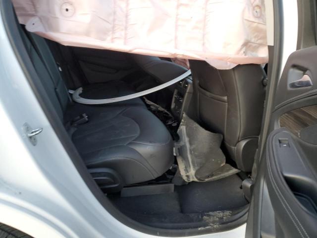 Photo 10 from auction – 2019 BUICK ENVISION E with VIN LRBFX2SA1KD100223