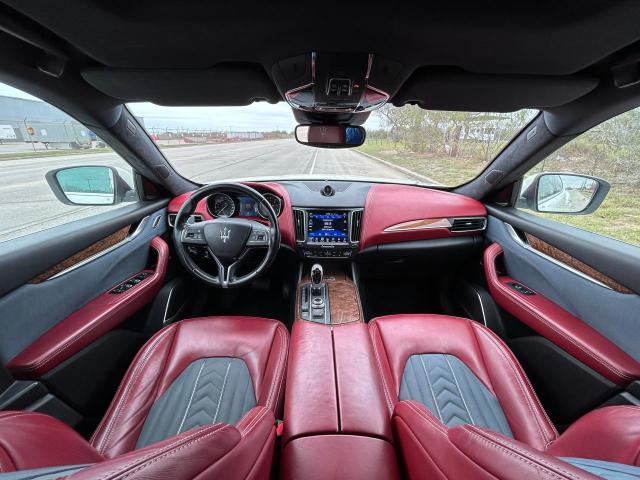 Photo 9 from auction – 2017 MASERATI LEVANTE LU with VIN ZN661XUL8HX252732