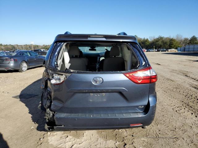 Photo 6 from auction – 2015 TOYOTA SIENNA XLE with VIN 5TDYK3DC3FS686978