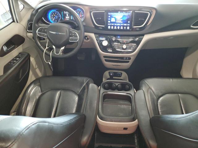 Photo 8 from auction – 2017 CHRYSLER PACIFICA T with VIN 2C4RC1BG0HR565994