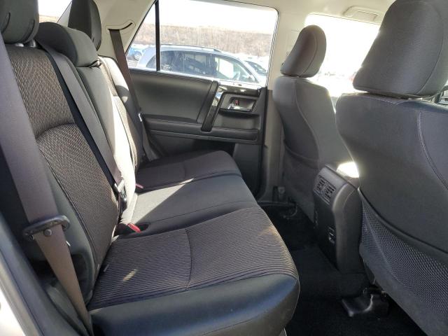 Photo 10 from auction – 2019 TOYOTA 4RUNNER SR with VIN JTEBU5JR3K5669291