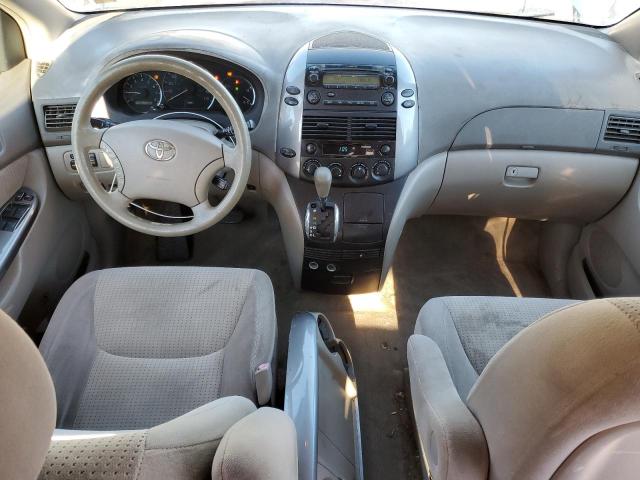 Photo 8 from auction – 2010 TOYOTA SIENNA CE with VIN 5TDKK4CC8AS312971