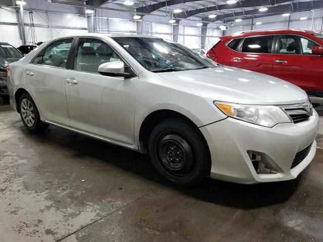 Photo 4 from auction – 2014 TOYOTA CAMRY L with VIN 4T4BF1FK6ER436438