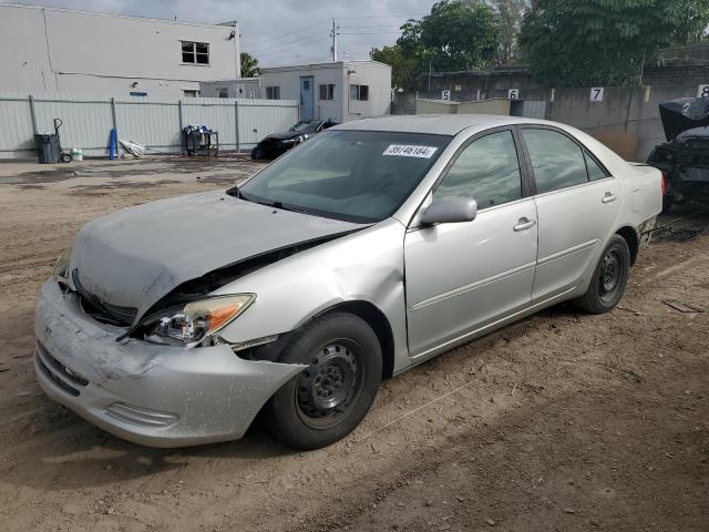 TOYOTA CAMRY LE 2003 with VIN 4T1BE32K13U150606 - Photo from auction
