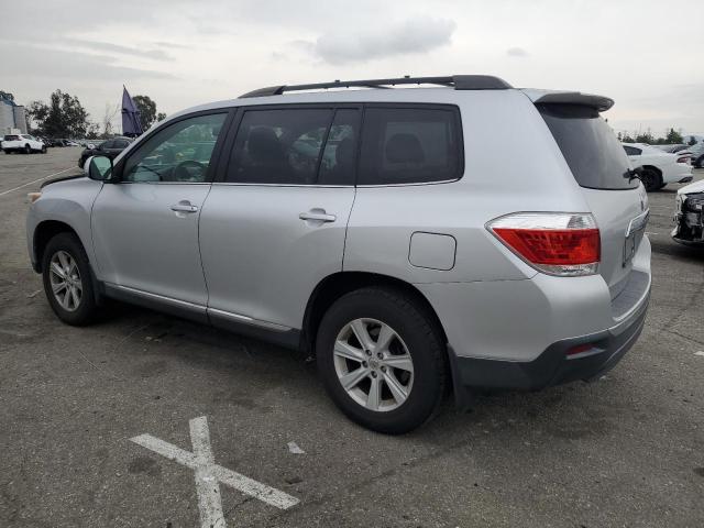 Photo 2 from auction – 2013 TOYOTA HIGHLANDER with VIN 5TDBK3EH5DS211572