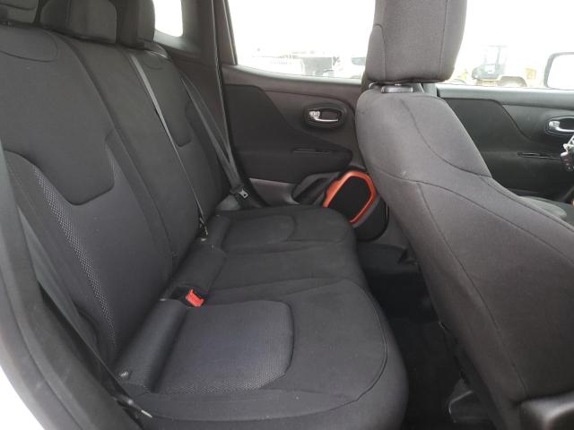 Photo 10 from auction – 2018 JEEP RENEGADE S with VIN ZACCJBAB8JPH94456